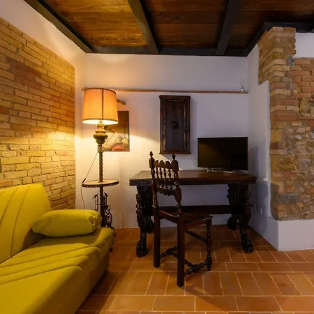 公寓 Casa Del Medioevo *