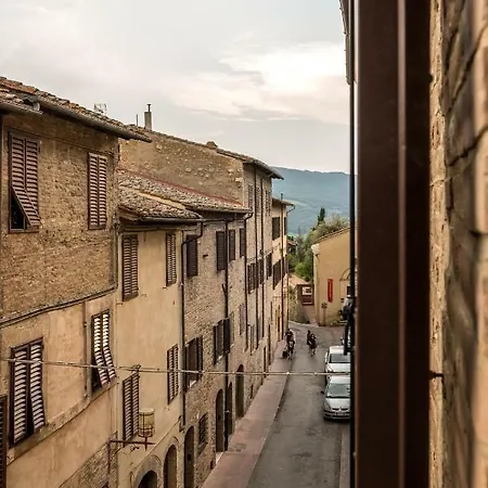 Casa Del Medioevo *